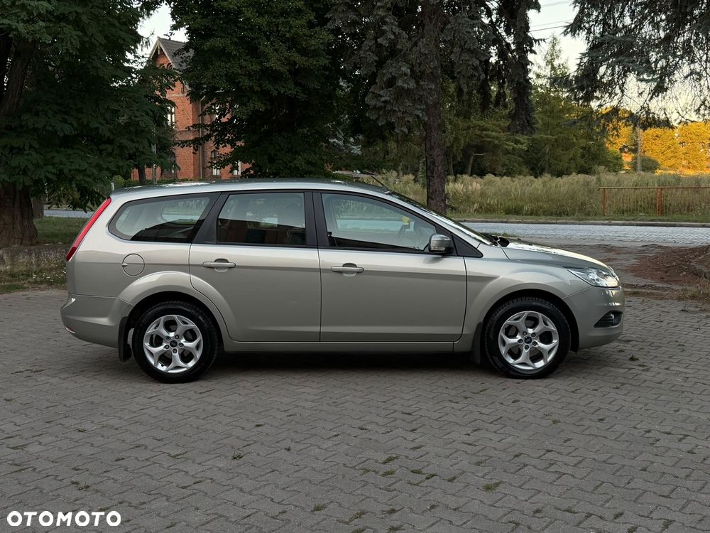 Ford Focus 1.6 TDCi Trend - 5