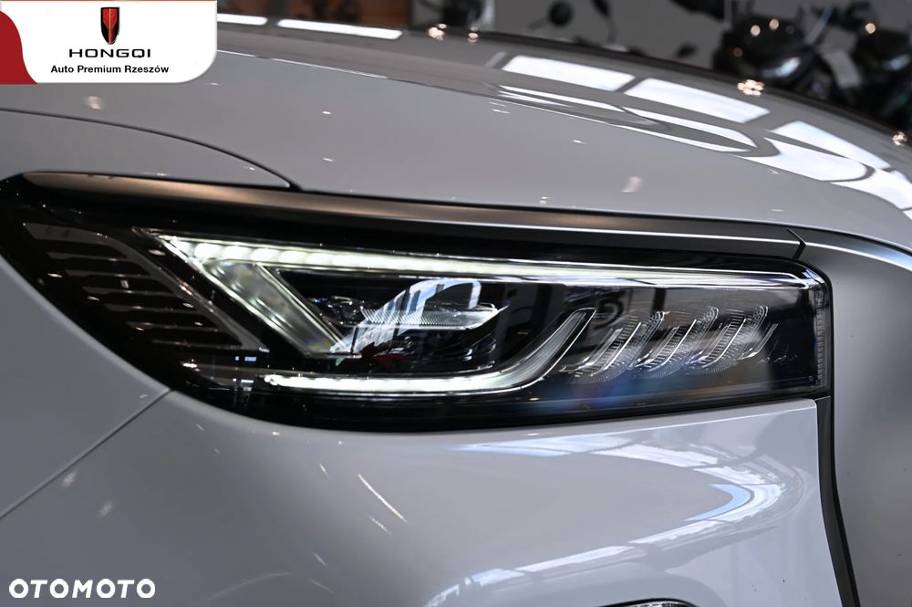 Hongqi HS5 2.0T AWD - 23