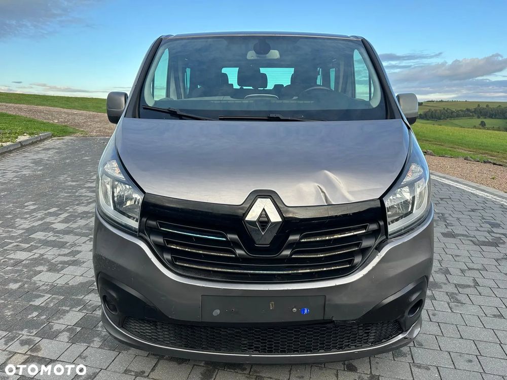 Renault Trafic - 2