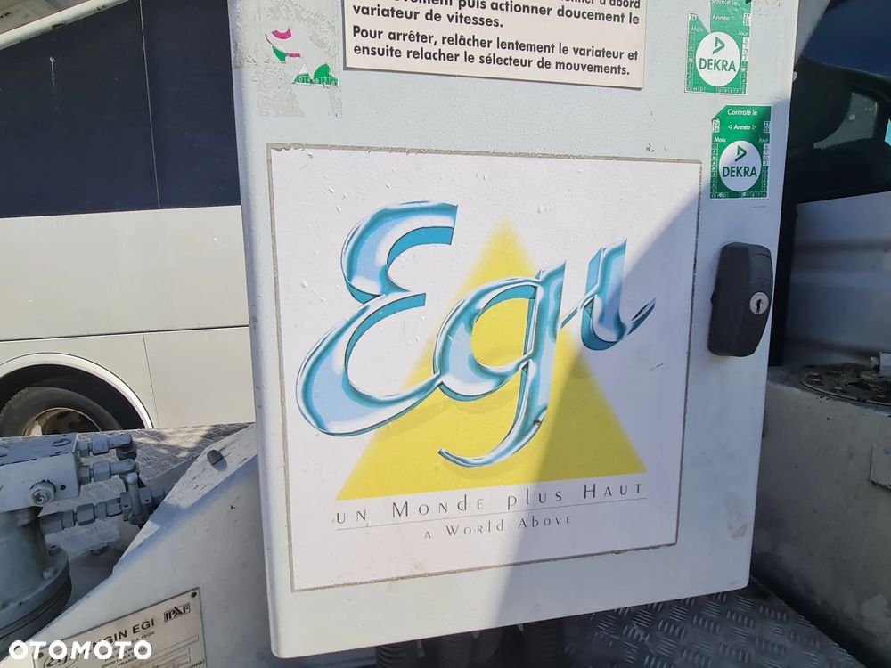 Renault Mascott Zwyżka Tylko 39 tyś km Urząd Gminy Garażowany STAN IDEALNY Mobilny Podnośnik Koszowy - 22