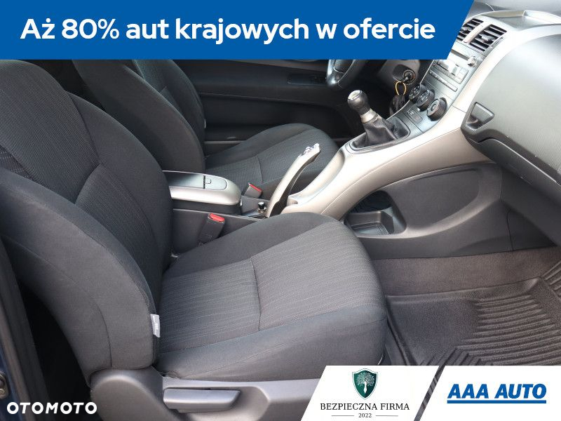 Toyota Auris - 10