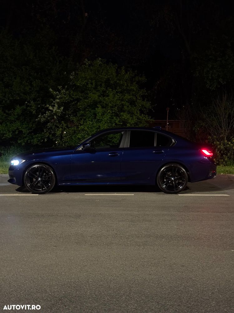BMW Seria 3 320i AT - 4
