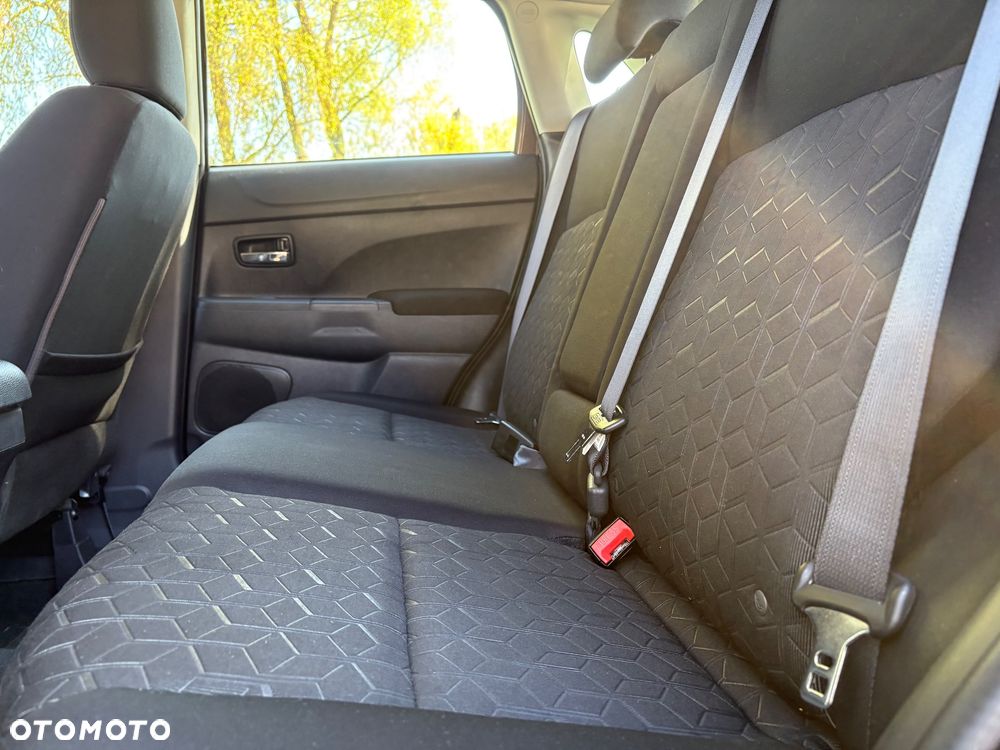 Mitsubishi ASX 2.0 2WD Intro Edition+ - 23