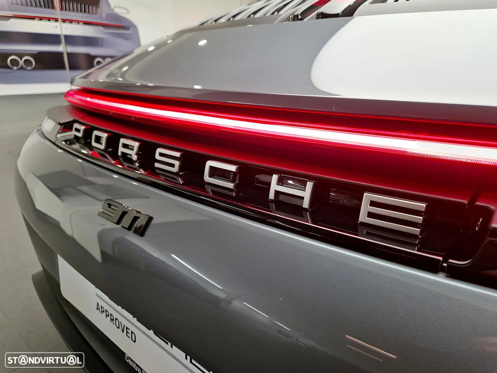 Porsche 911 (992) Carrera PDK - 6