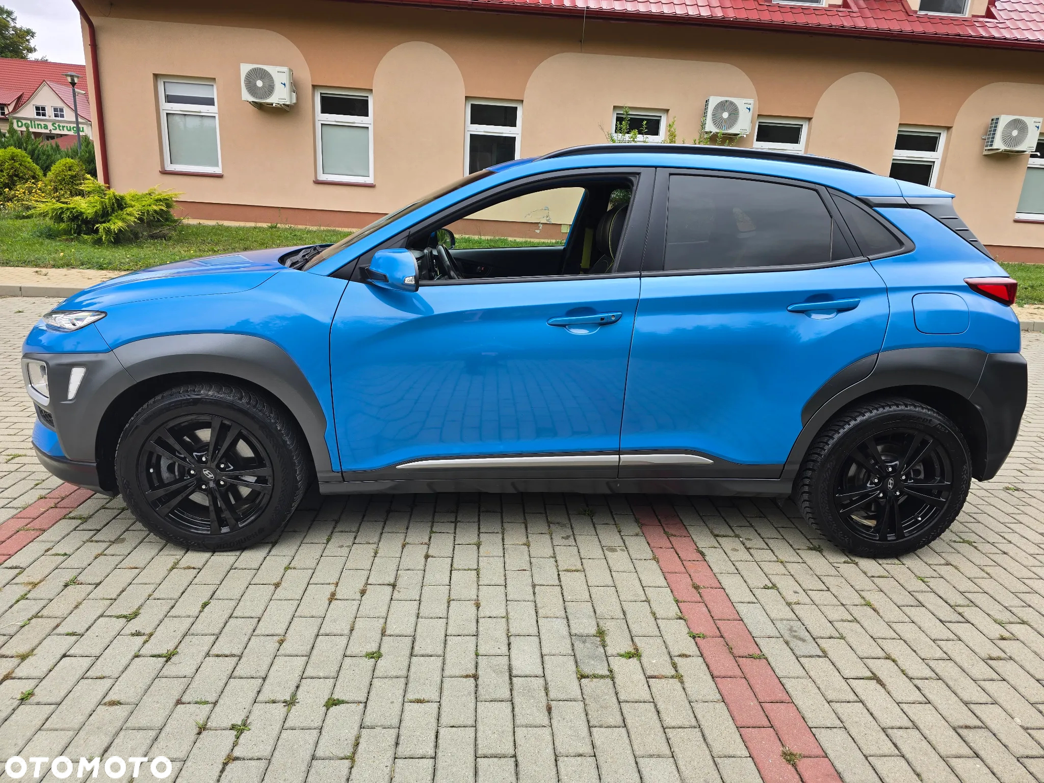 Hyundai Kona 1.6 T-GDI DCT 4WD Premium - 11