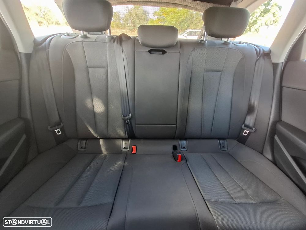 Audi A4 Avant - 20