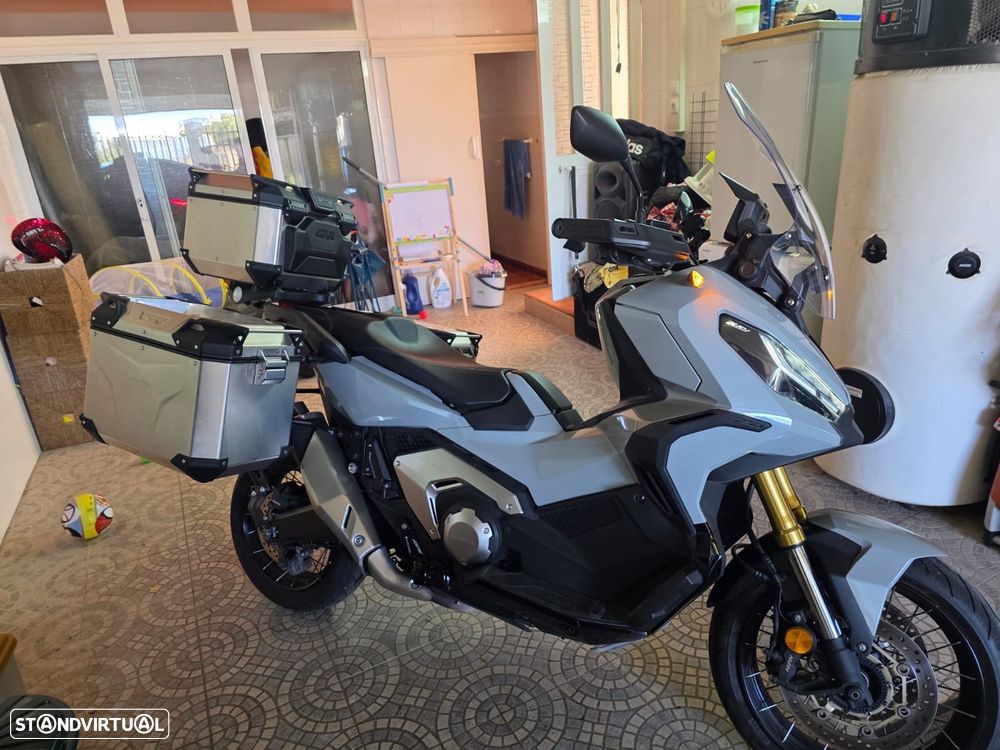 Honda X-ADV - 2