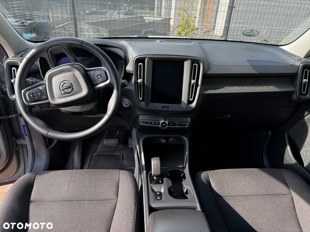 Volvo XC 40 B3 Core - 12