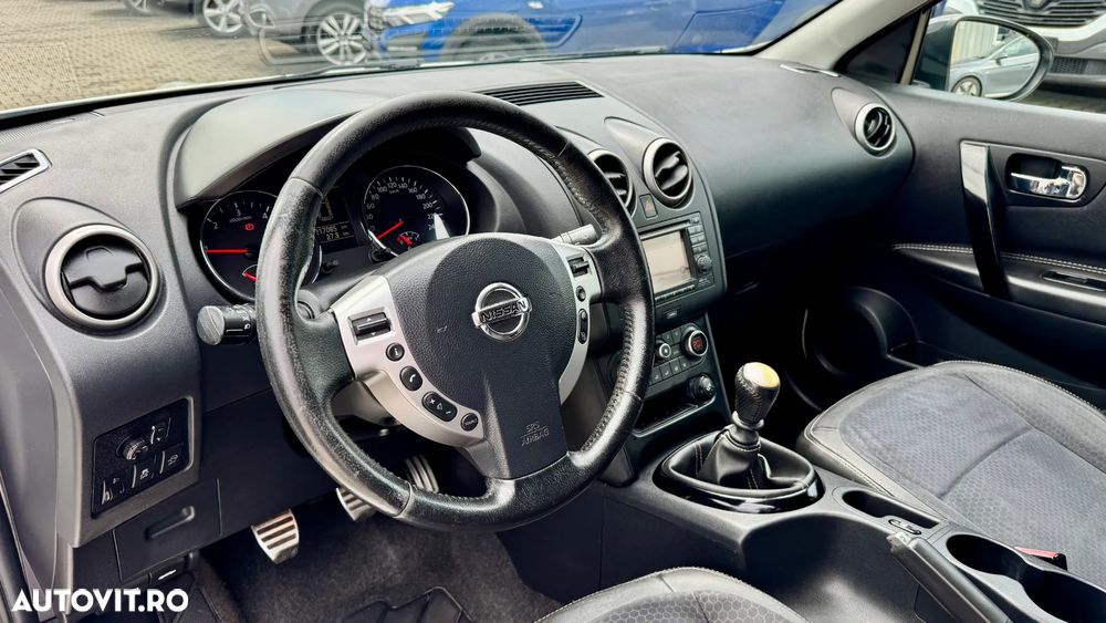 Nissan Qashqai 1.6 DCI N-Connecta - 9