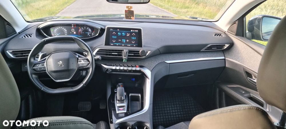 Peugeot 3008 PureTech 130 Stop & Start EAT6 Allure - 13