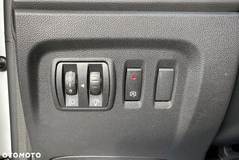 Renault Captur ENERGY TCe 120 EDC Bose Edition - 22