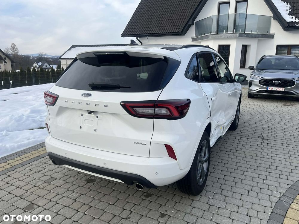 Ford Kuga 1.5 EcoBoost ST-LINE X - 4