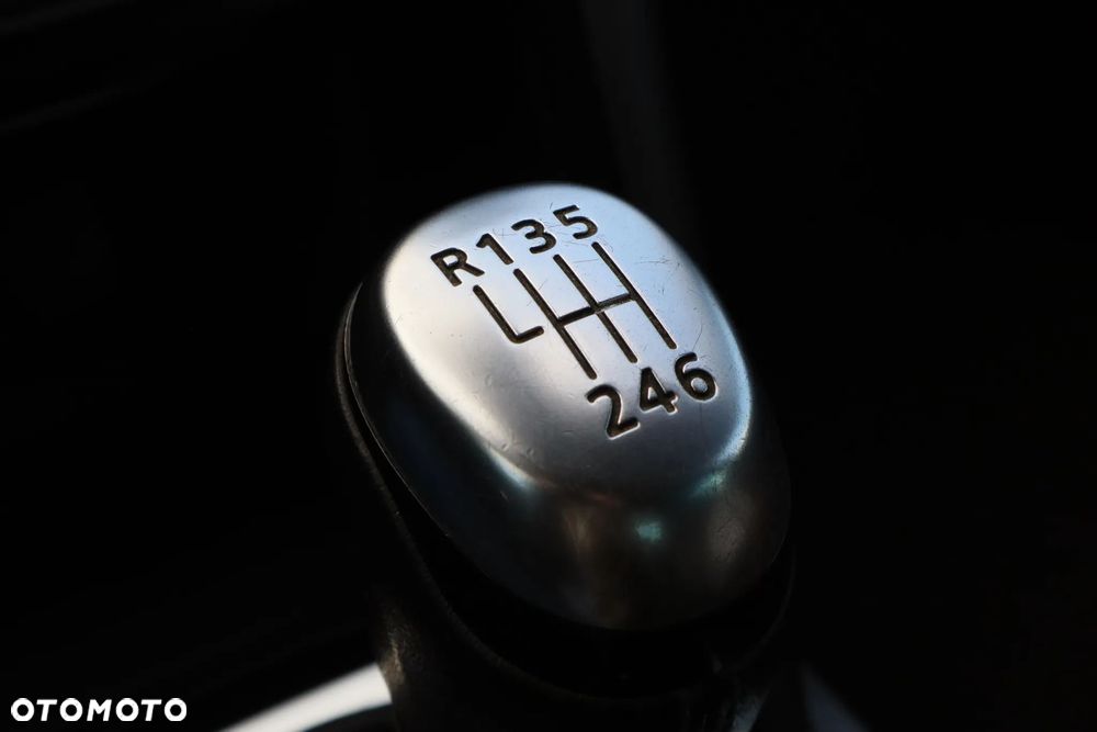 Renault Megane 1.3 TCe Intens - 24