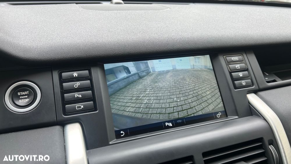 Land Rover Discovery Sport - 13