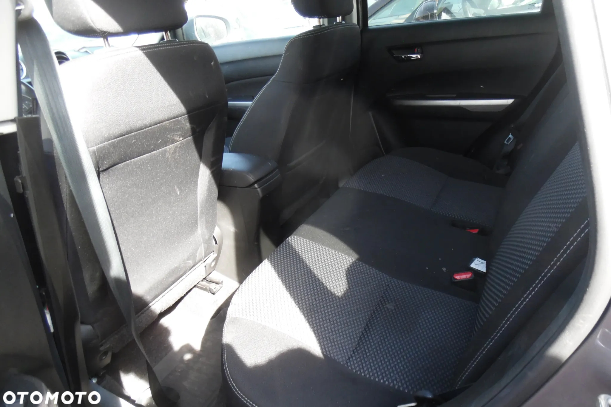 Suzuki Vitara - 8