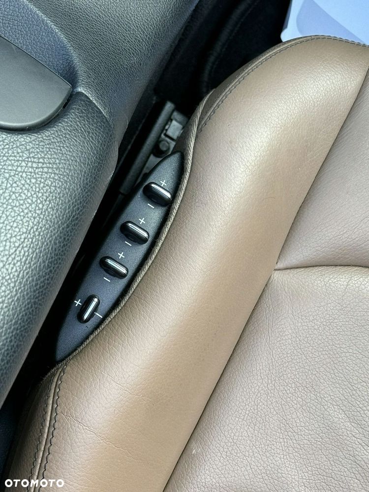 Mercedes-Benz CLK 350 Avantgarde - 15