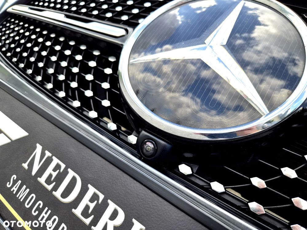 Mercedes-Benz GLC 300 de 4Matic 9G-TRONIC AMG Line Plus - 15