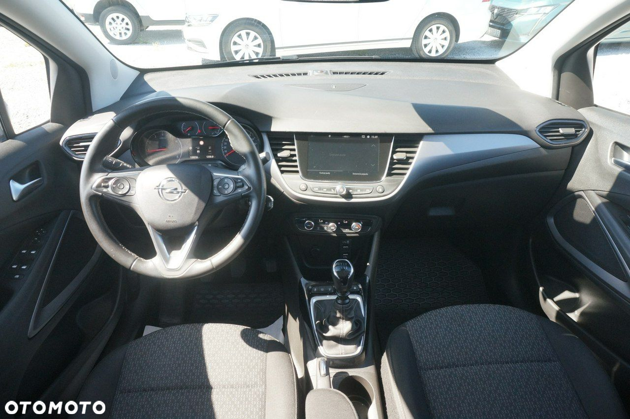 Opel Crossland X - 11