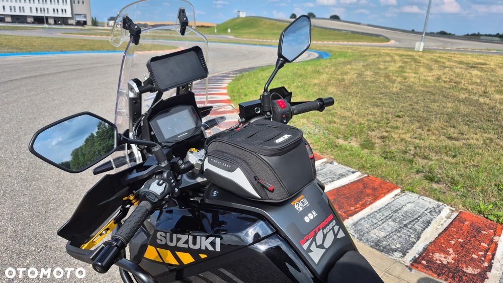 Suzuki V-STROM - 7