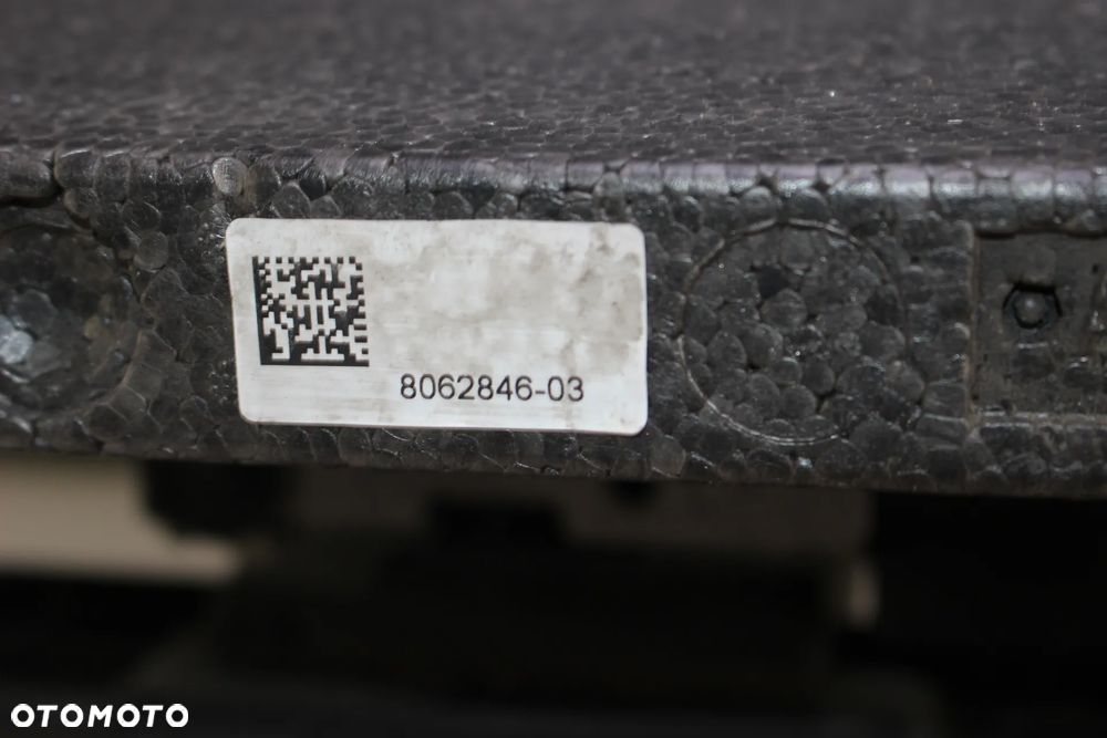 PAS PRZEDNI WZMOCNIENIE CZOŁOWE BMW G30 - 8