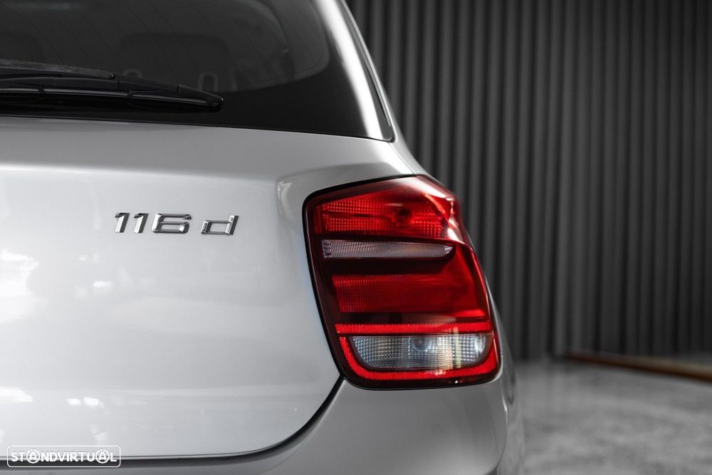 BMW 116 d EfficientDynamics - 11