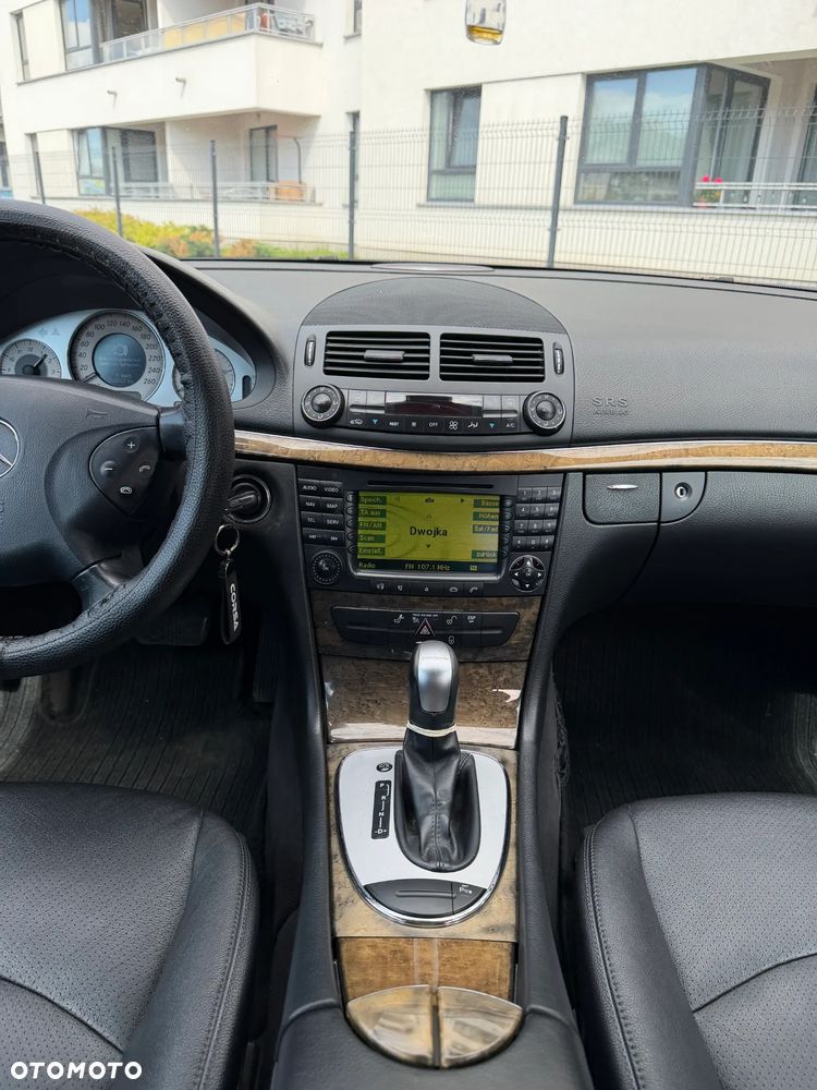 Mercedes-Benz Klasa E - 12
