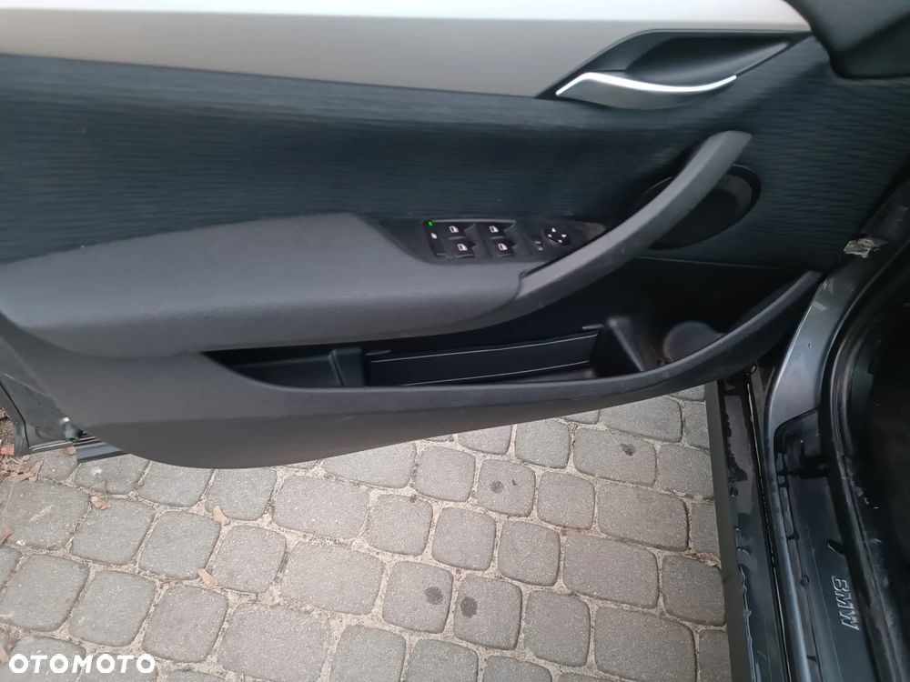 BMW X1 xDrive18d xLine - 7