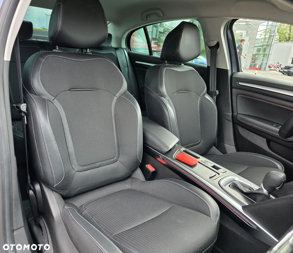 Renault Megane 1.3 TCe Techno EDC - 7