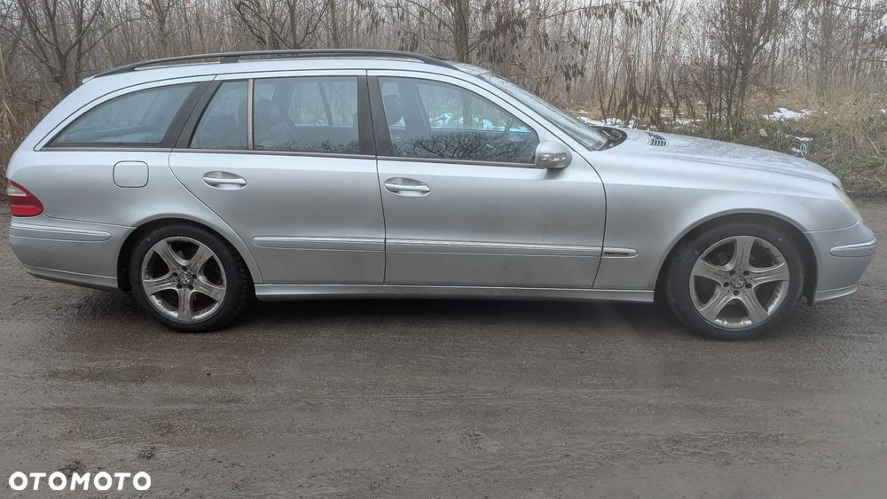 Mercedes-Benz Klasa E 280 CDI 4Matic Automatik Avantgarde DPF - 13