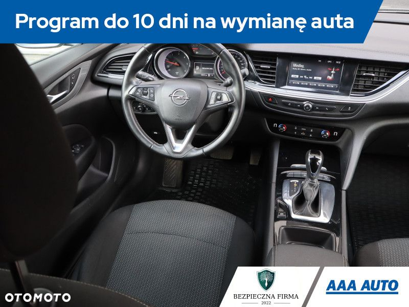 Opel Insignia - 8