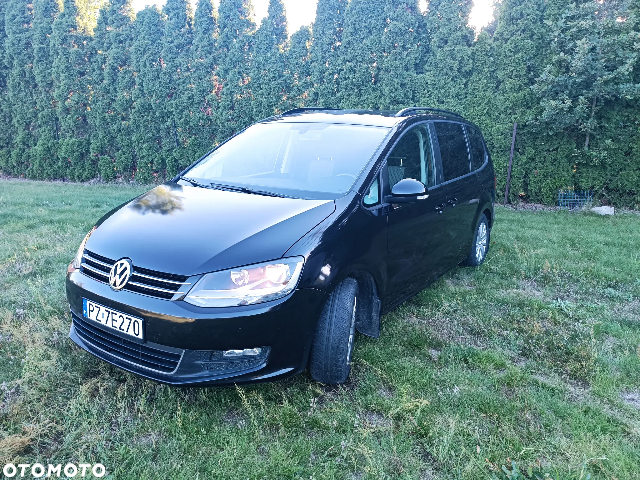 Volkswagen Sharan 2.0 TDI Comfortline DSG - 22