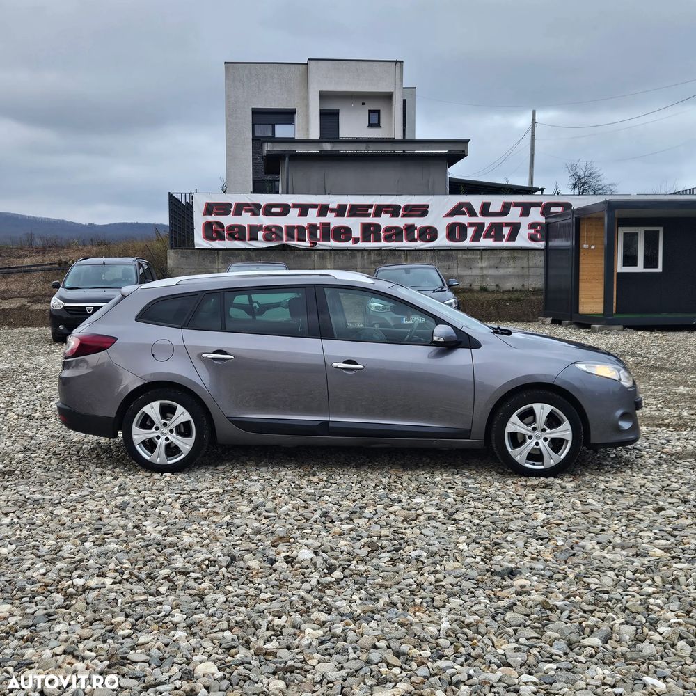 Renault Megane ENERGY dCi 110 Start & Stop Bose Edition - 10