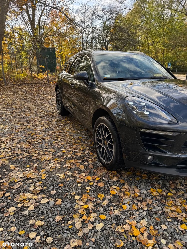 Porsche Macan - 4
