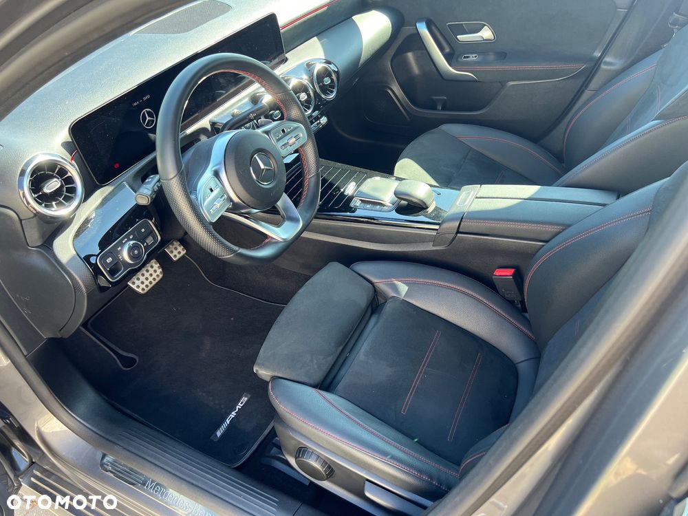 Mercedes-Benz Klasa A 250 e PHEV AMG Line 8G-DCT - 19