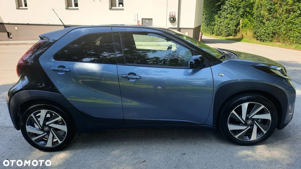 Toyota Aygo X 1.0 VVT-i Limited CVT - 4