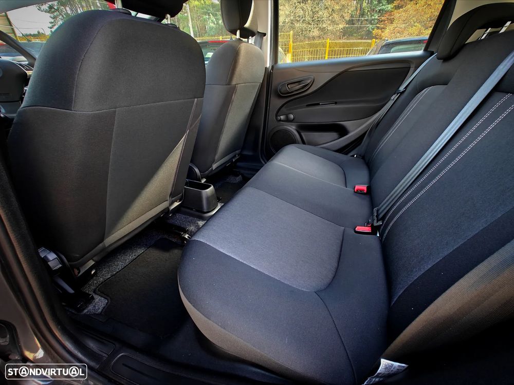 Fiat Punto 1.2 Lounge Start&Stop - 7