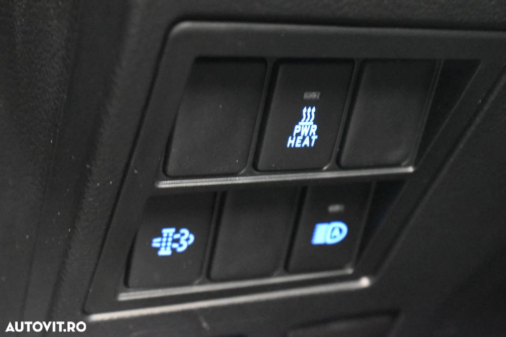 Toyota Hilux 2.4D 150CP 4x4 Double Cab AT Executive - 20