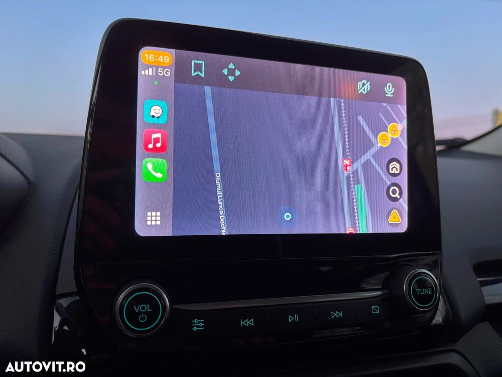 Ford EcoSport 1.5 EcoBlue Titanium - 17