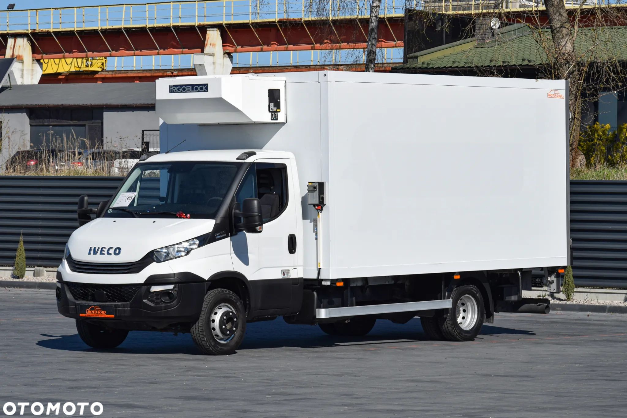 Iveco DAILY 70C18 / 3.0 - 180 KM / AUTOMAT HI-MATIC / 3 OSOBY / CHŁODNIA - MROŹNIA 4,55 M / AGREGAD FRIGOBLOCK / WINDA SORENSEN / KLIMA / TEMPOMAT / KAMERA COFANIA / REGULOWANE ZAWIESZENIE / SERWISOWANY / SPROWADZONY Z NIEMIEC - 1