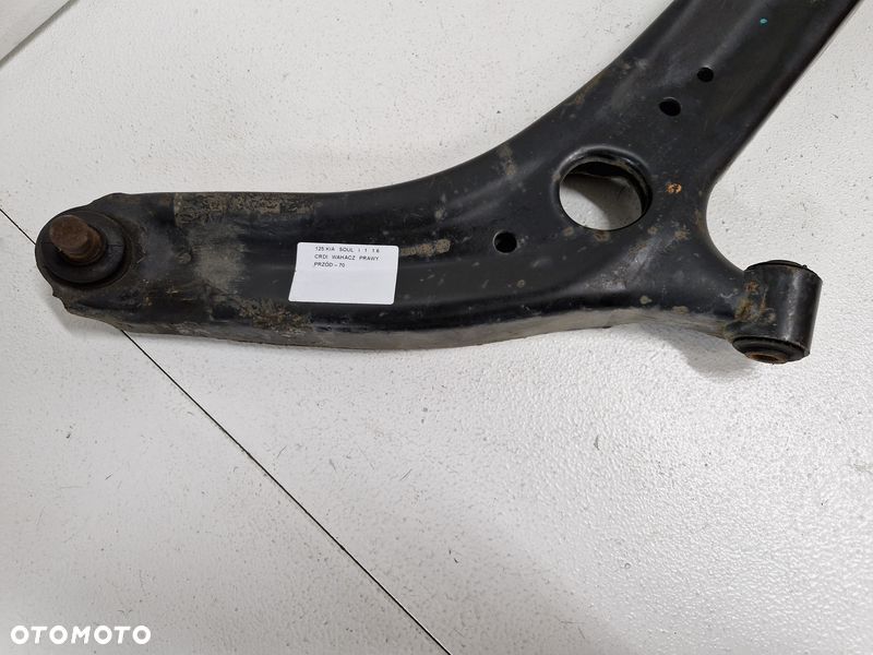 KIA SOUL I 1 1.6 CRDI WAHACZ PRAWY PRZÓD - 3