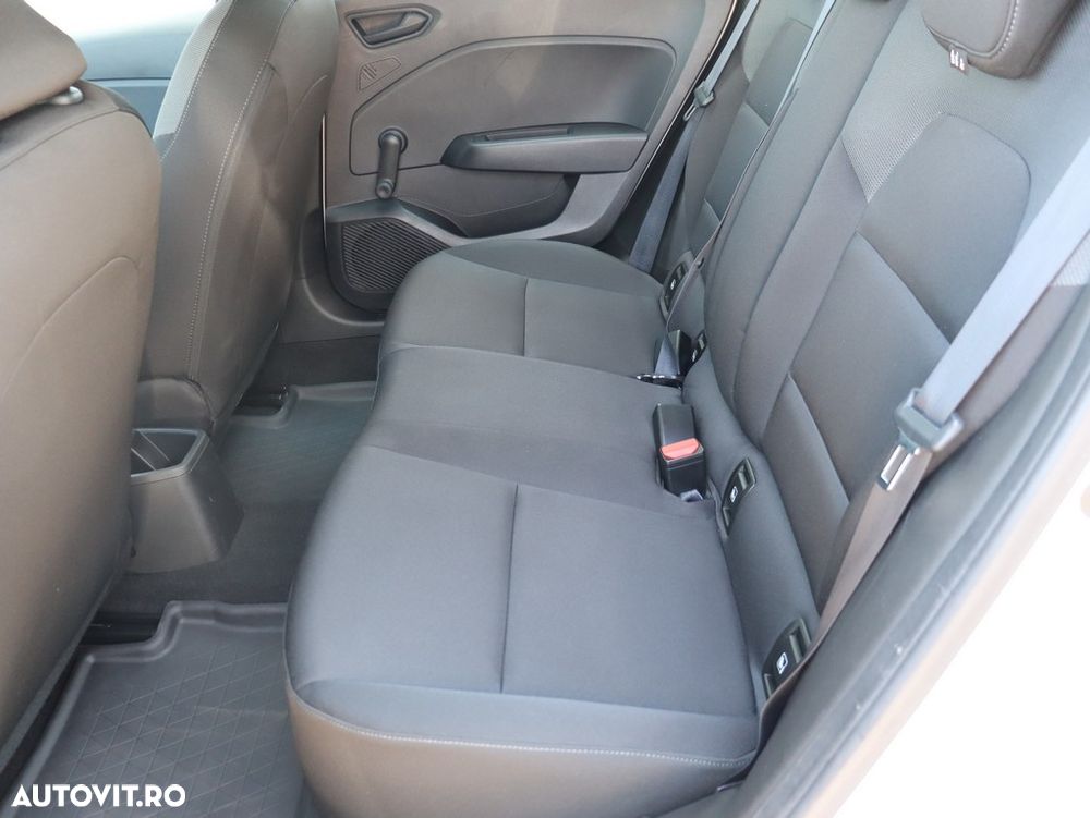 Renault Clio - 14