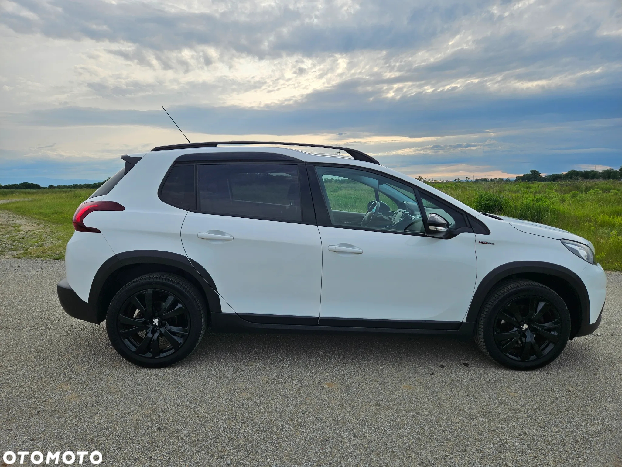 Peugeot 2008 PureTech 110 Stop&Start GT-Line Edition - 28