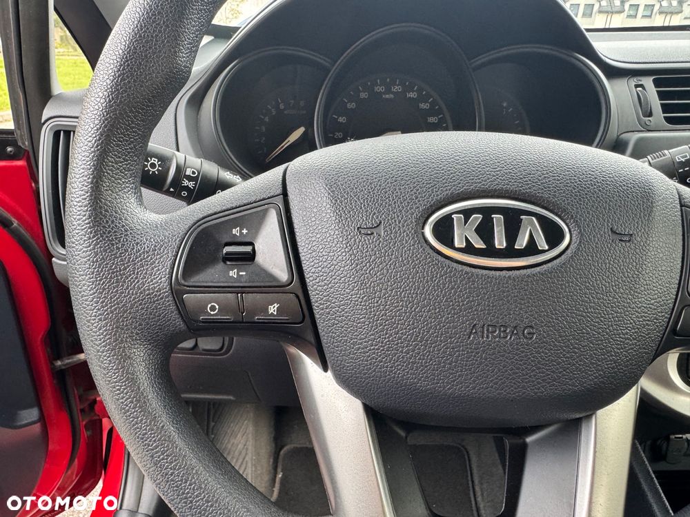 Kia Rio 1.2 Dream-Team Edition - 17