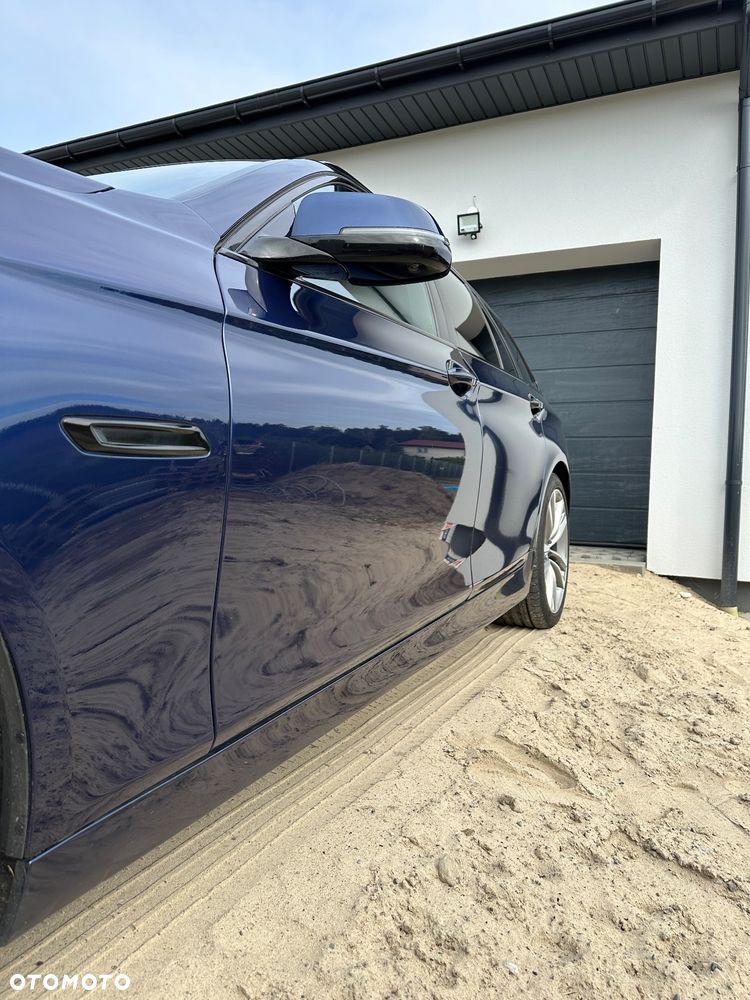 BMW Seria 5 530d xDrive Touring Sport-Aut - 11