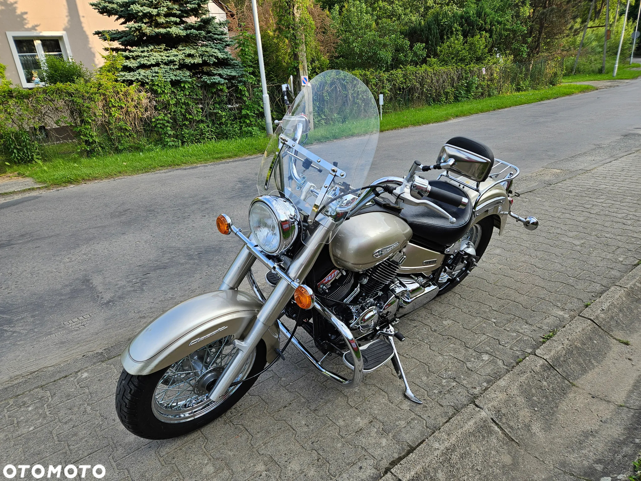 Yamaha XVS - 6