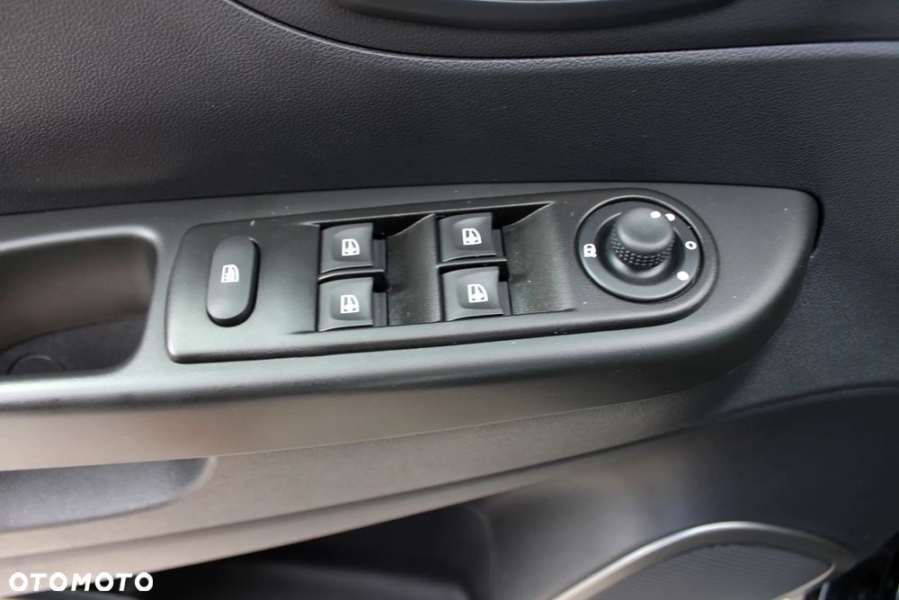 Renault Captur (ENERGY) TCe 90 LIFE - 9