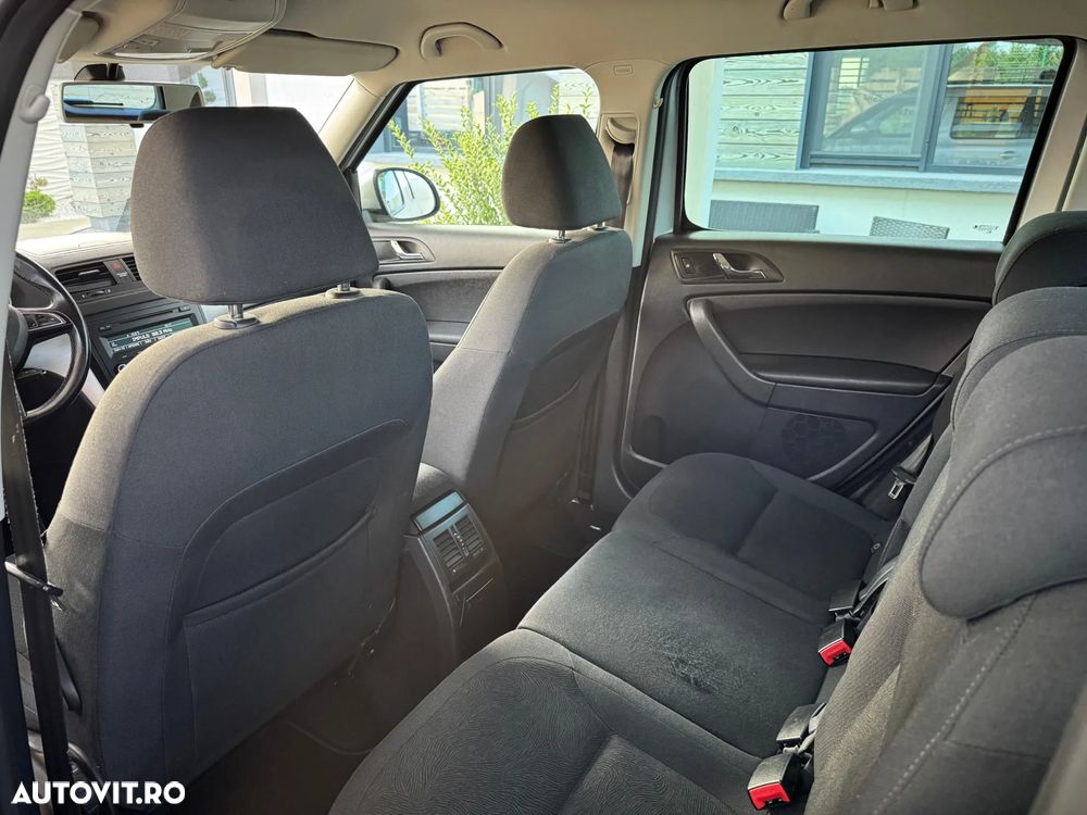 Skoda Yeti 1.2 TSI Ambition PLUS EDITION - 9