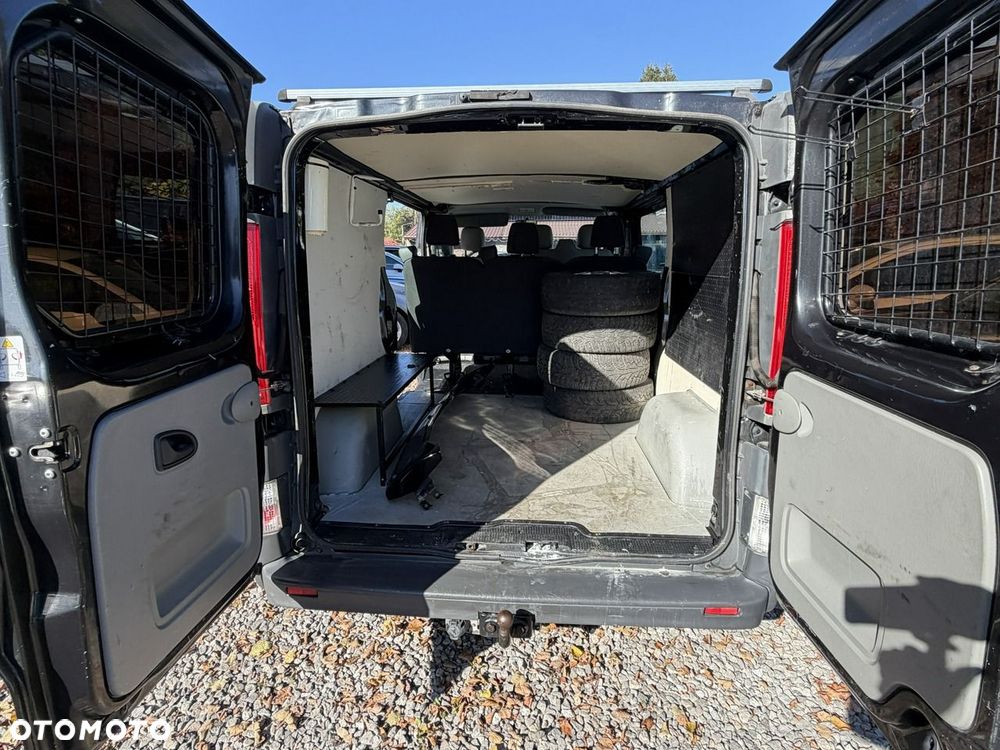 Opel Vivaro - 16