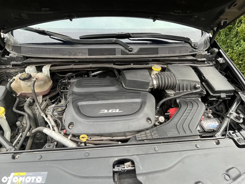 Chrysler Pacifica - 30