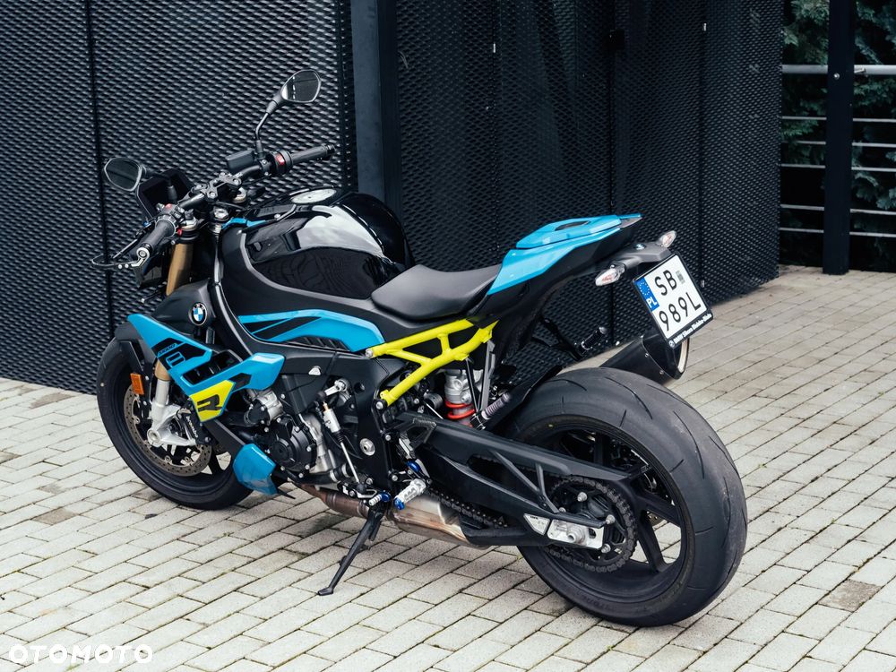 BMW S - 3